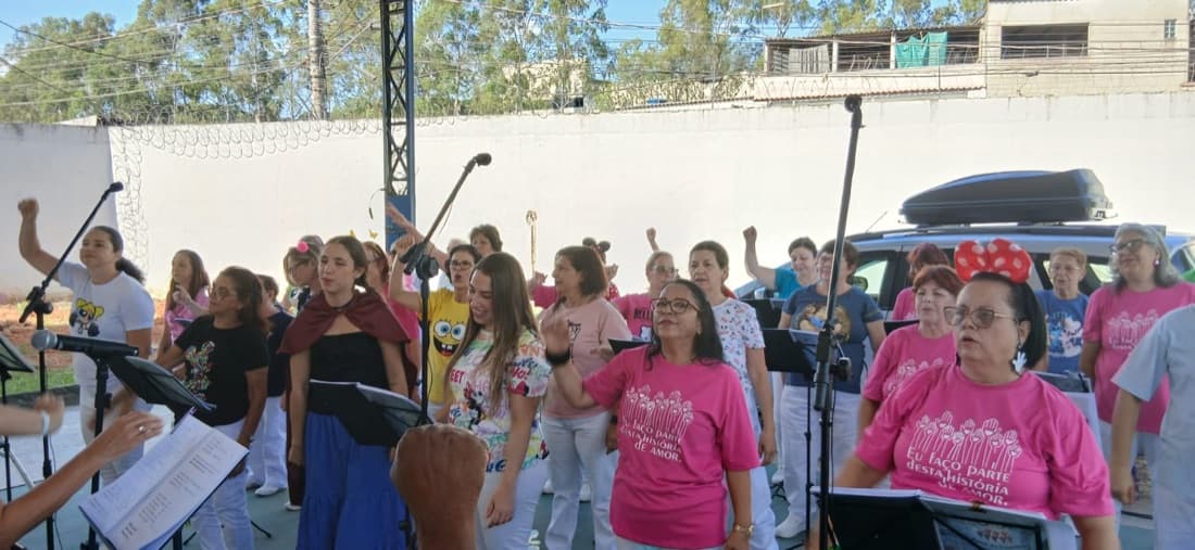 Coral Vozes do Caminho da Associação VEM — apresentação 2