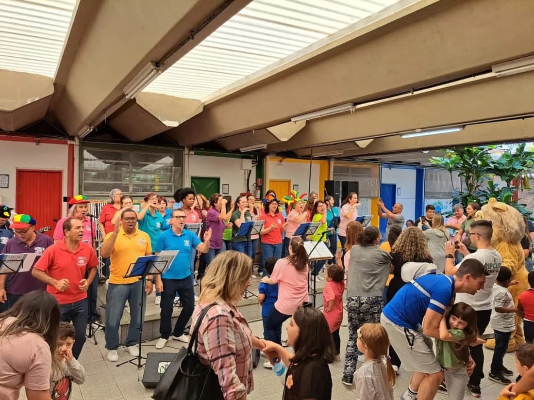 Coral Vozes do Caminho da Associação VEM — apresentação 6