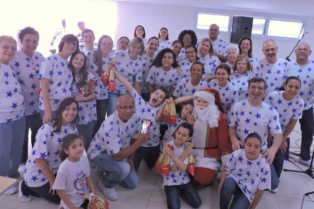 Coral Vozes do Caminho da Associação VEM — apresentação 20