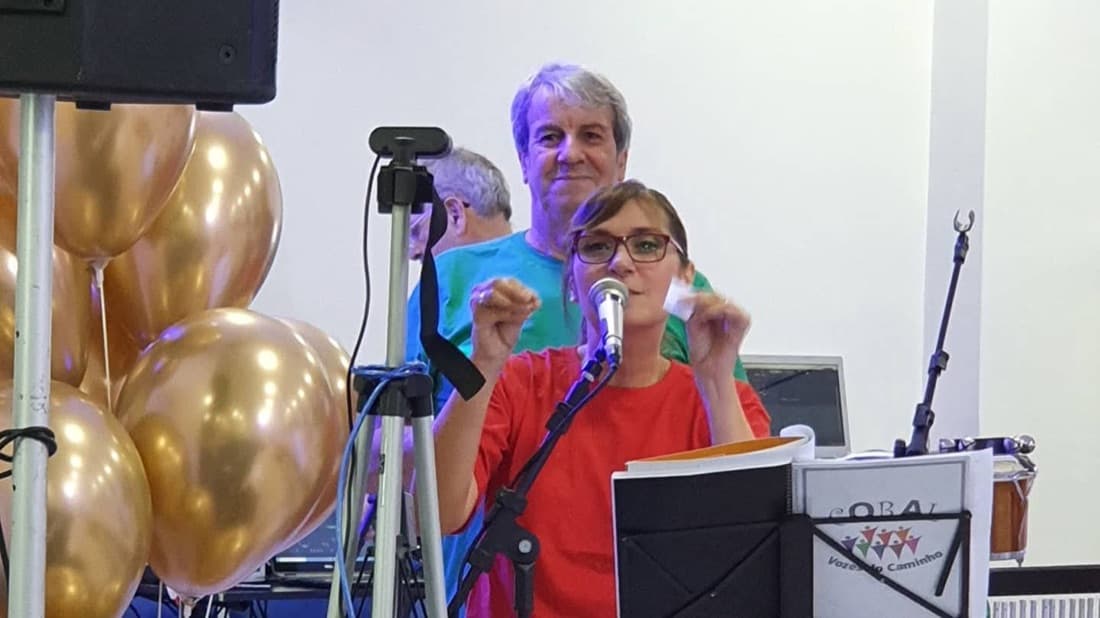 Coral Vozes do Caminho da Associação VEM — apresentação 35