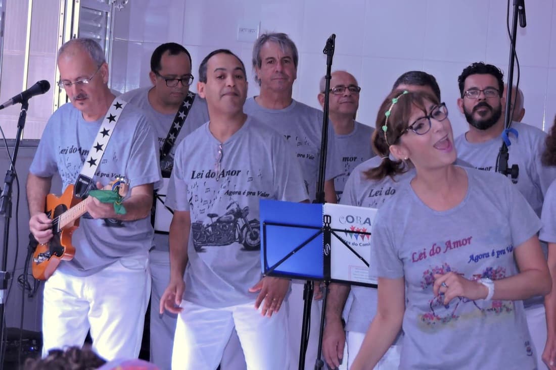 Coral Vozes do Caminho da Associação VEM — apresentação 38